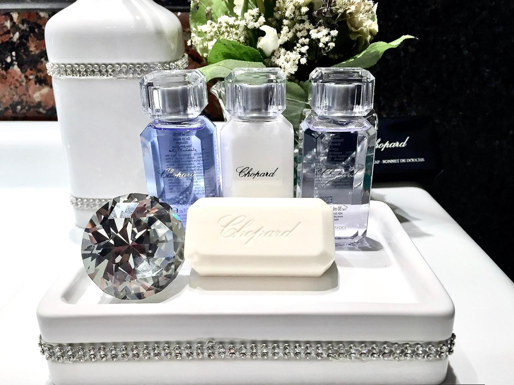 Mondrian Luxury Suites & Apartments Market Square IV ワルシャワ 部屋 写真