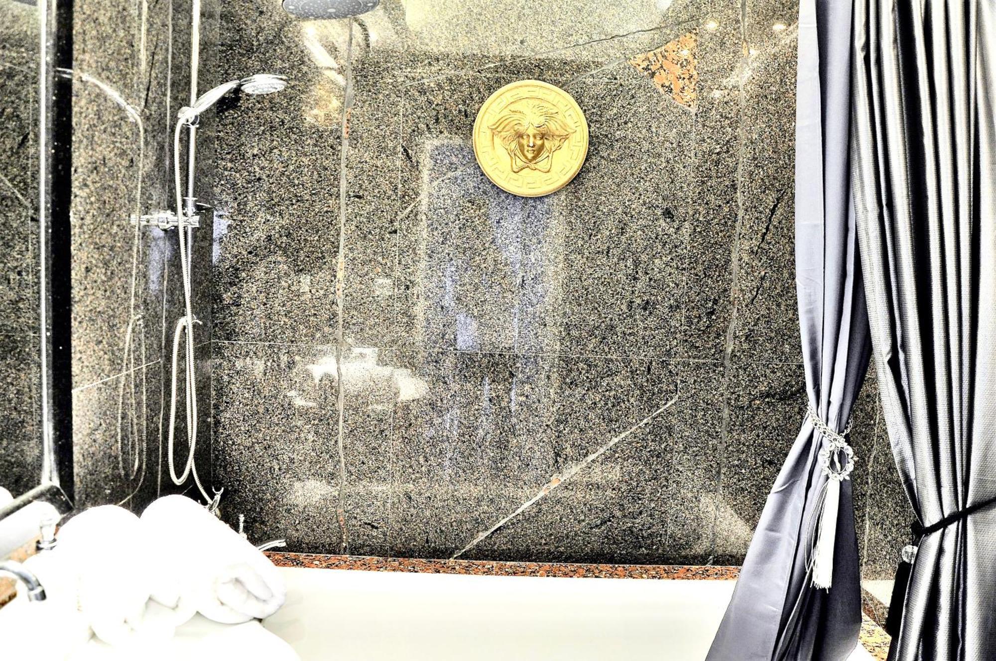 Mondrian Luxury Suites & Apartments Market Square IV ワルシャワ 部屋 写真