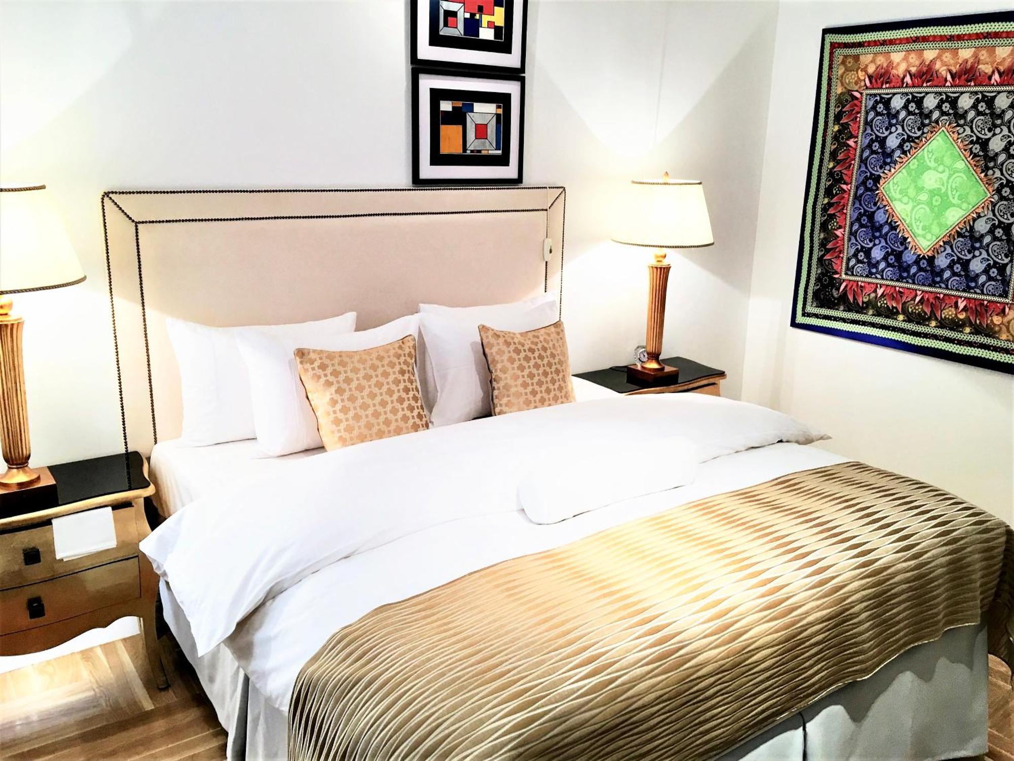Mondrian Luxury Suites & Apartments Market Square IV ワルシャワ 部屋 写真